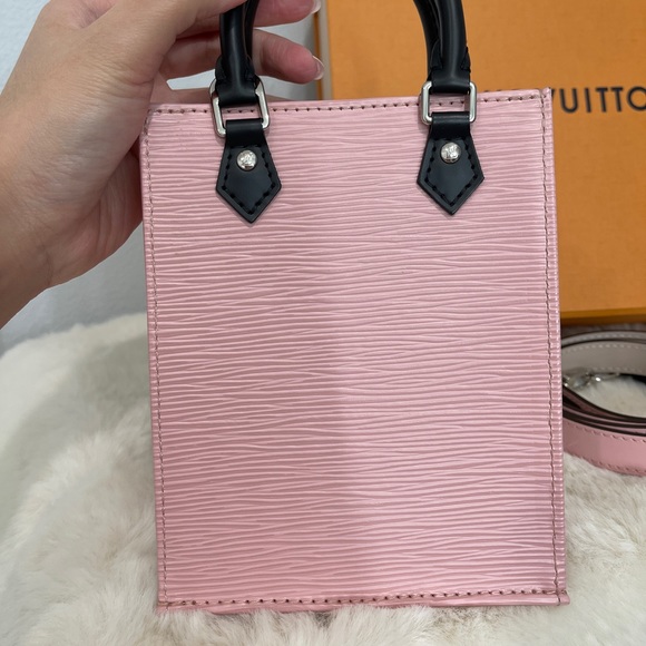 Authentic Petit Sac Plat in Pink Epi Leather - Picture 3 of 4